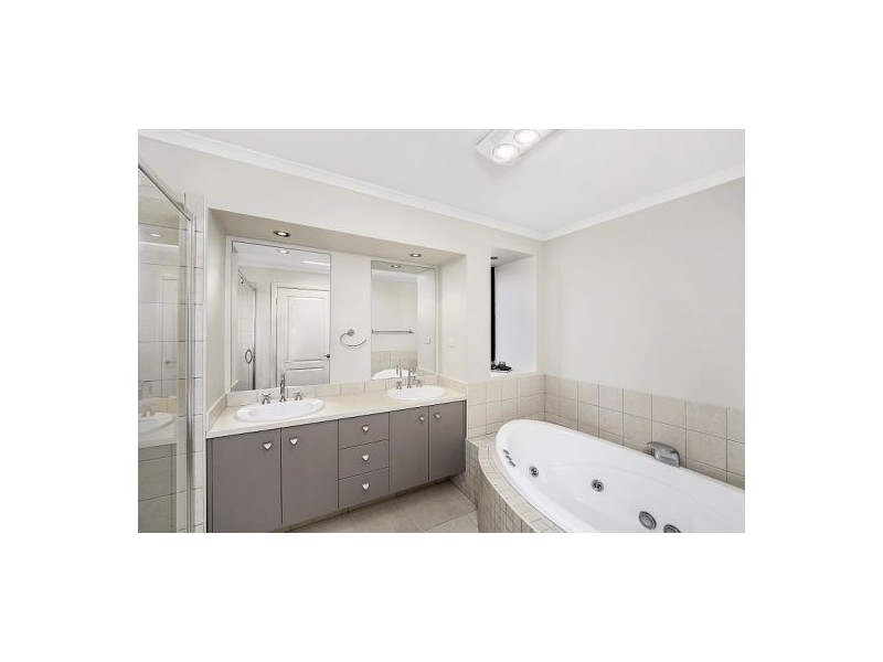 29 Sabrina Avenue, Bateau Bay NSW 2261