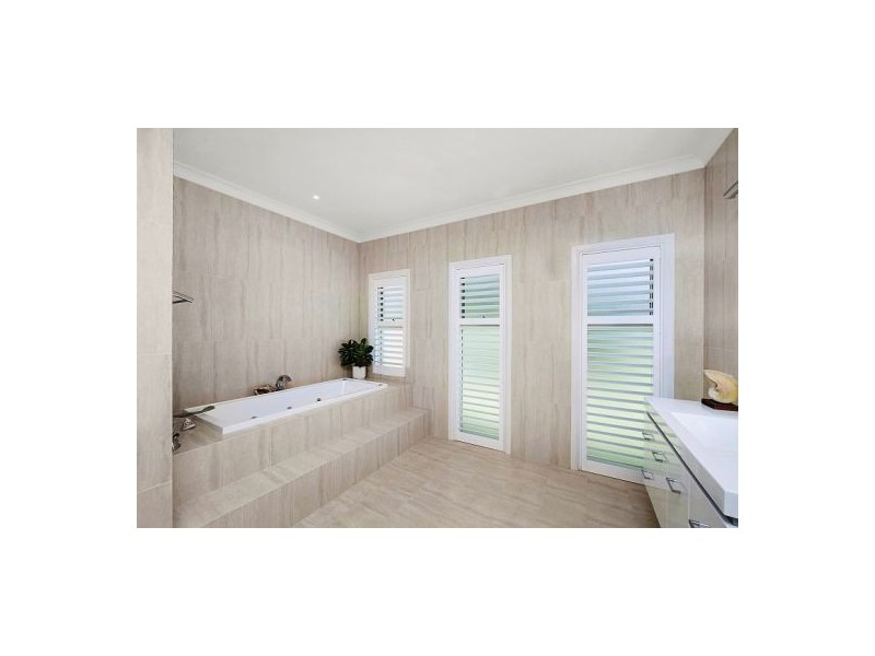 69 Sarah Road, Matcham NSW 2250