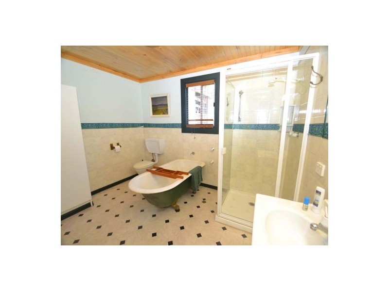 75 Terrigal Drive, Terrigal NSW 2260