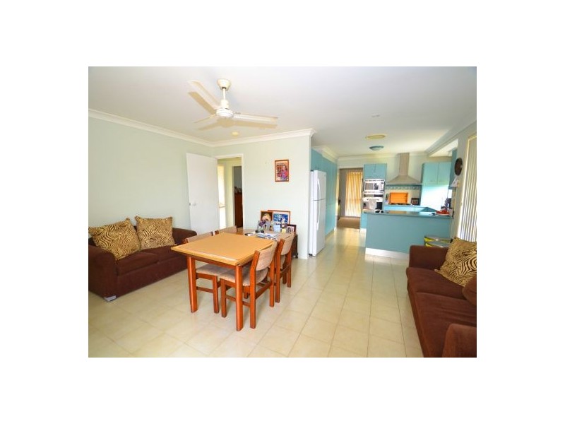 4 Yanderra Crescent, Narara NSW 2250