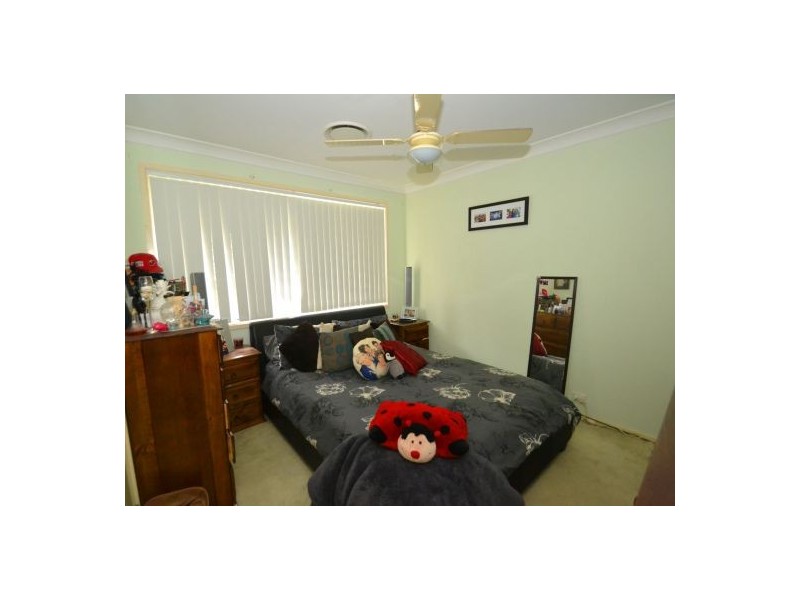 4 Yanderra Crescent, Narara NSW 2250