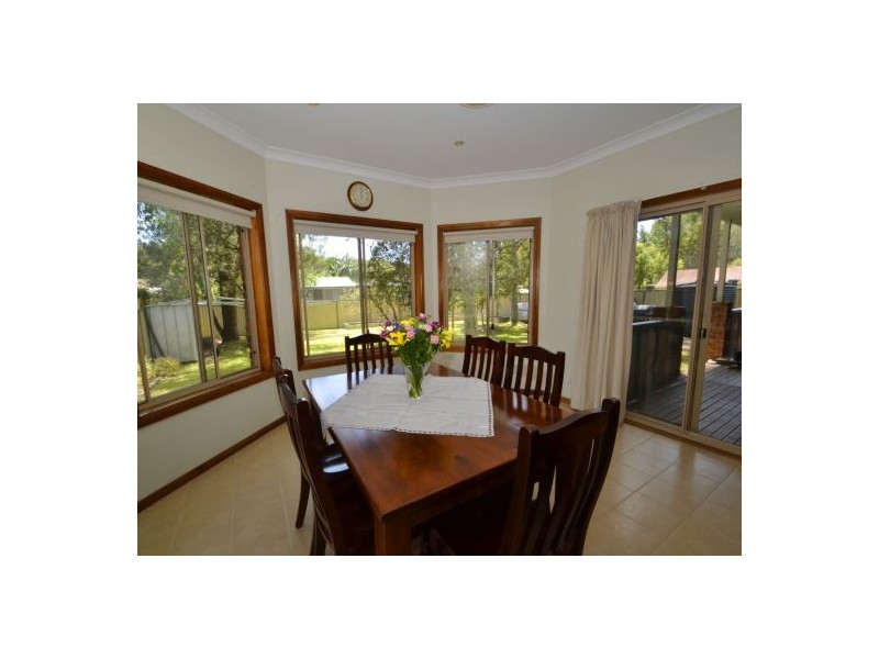 245 Tuggerawong Road, Tuggerawong NSW 2259