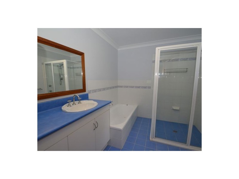 245 Tuggerawong Road, Tuggerawong NSW 2259