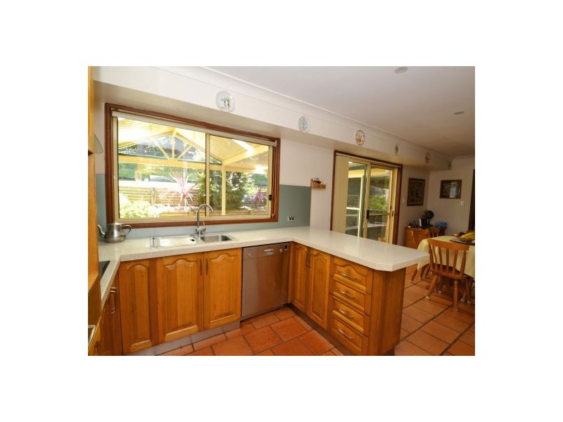 4 Kauri Court, Ourimbah NSW 2258