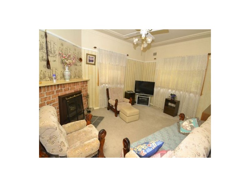 3 Narrawa Avenue, Erina NSW 2250