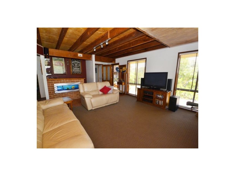 5 Yellow Book Close, Terrigal NSW 2260