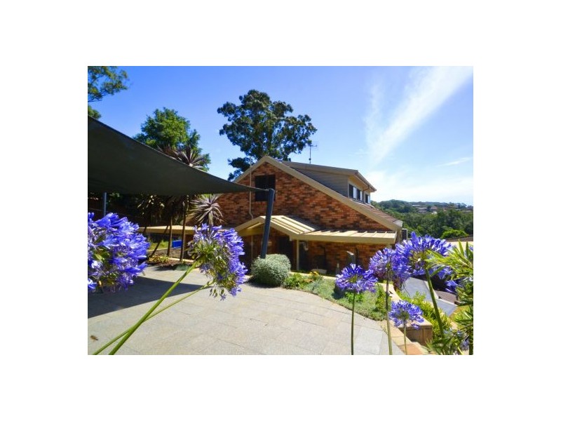 5 Yellow Book Close, Terrigal NSW 2260