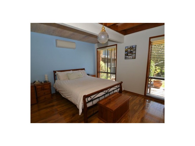 5 Yellow Book Close, Terrigal NSW 2260