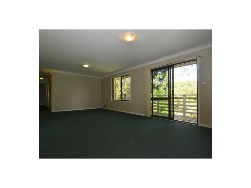 12 Mondy Crescent, Avoca Beach NSW 2251