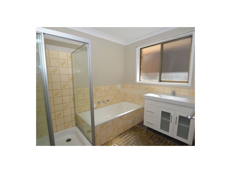 12 Mondy Crescent, Avoca Beach NSW 2251
