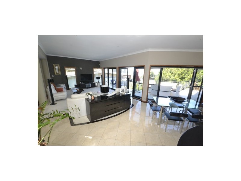 50 McGee Avenue, Wamberal NSW 2260