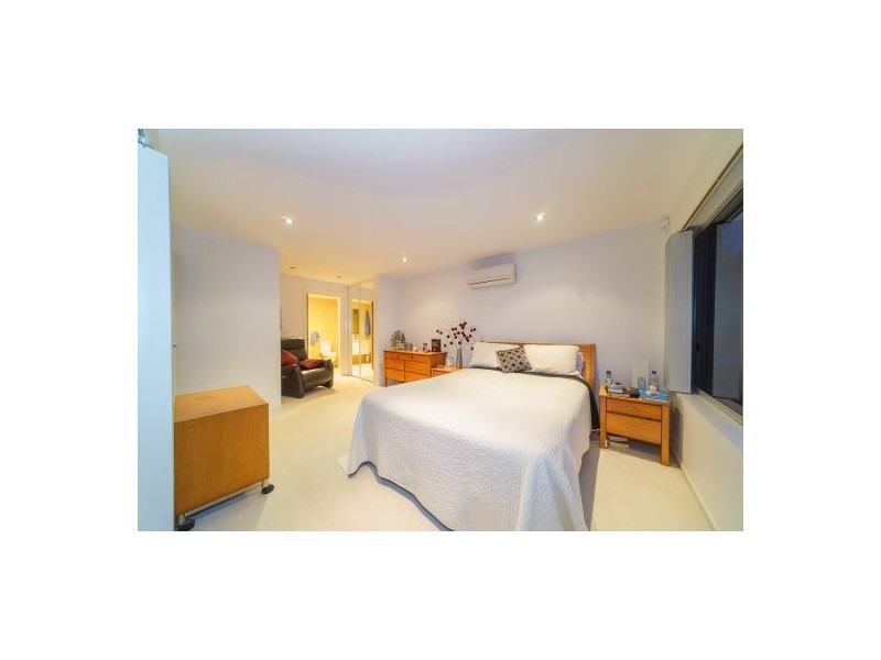 1/17 Masons Parade, Point Frederick NSW 2250