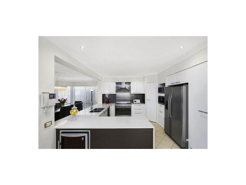 8 Stringybark Close, Terrigal NSW 2260