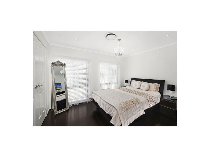 8 Stringybark Close, Terrigal NSW 2260