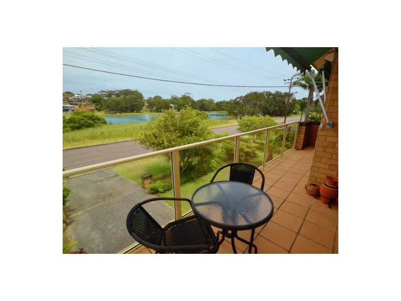 20 Lake View Road, Wamberal NSW 2260