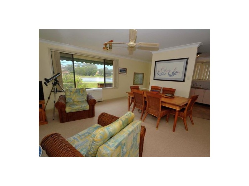 20 Lake View Road, Wamberal NSW 2260