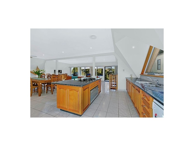 28 Riviera Avenue, Terrigal NSW 2260