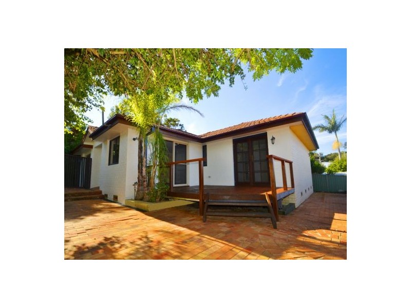 2a Lucinda Avenue, Wamberal NSW 2260