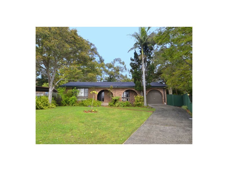 13 Arnold Crescent, Terrigal NSW 2260