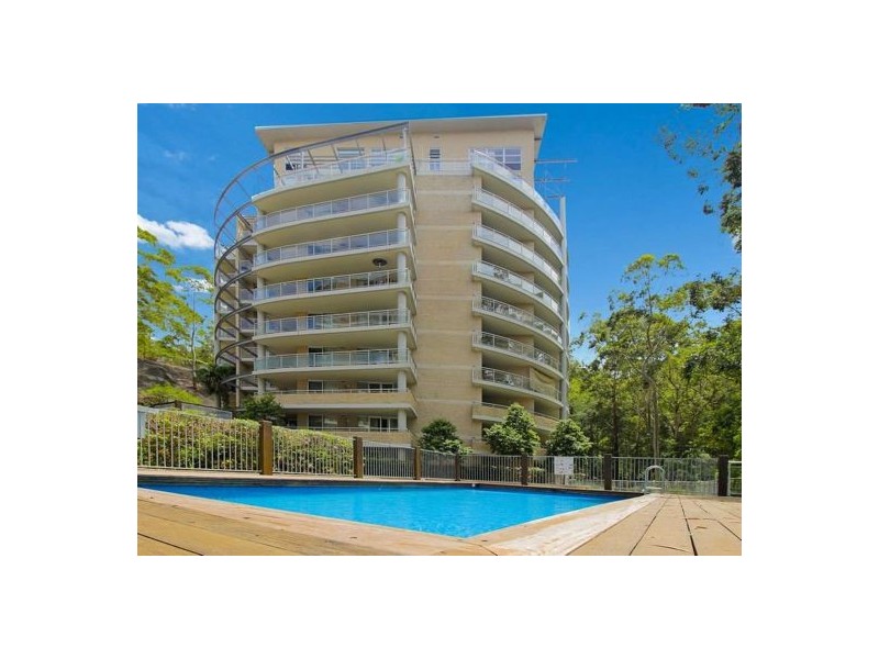 121/80 John Whiteway Drive, Gosford NSW 2250