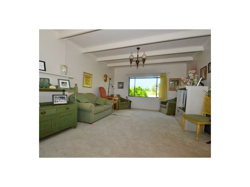 114 Old Gosford Road, Wamberal NSW 2260