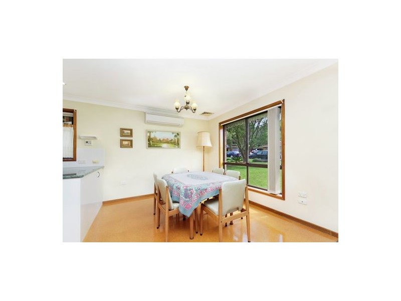 32 Valley View Road, Wyoming NSW 2250