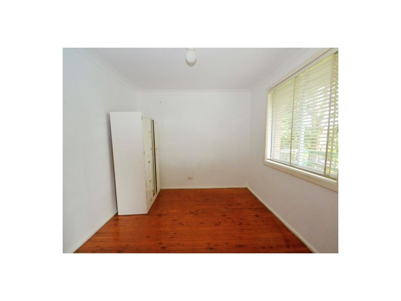33 Hillcrest Street, Terrigal NSW 2260