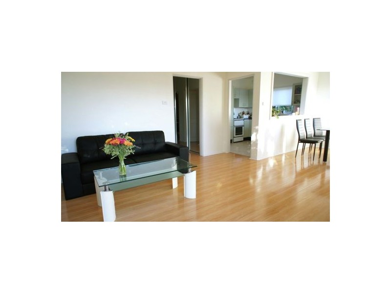 2/99 Henry Parry Drive, Gosford NSW 2250