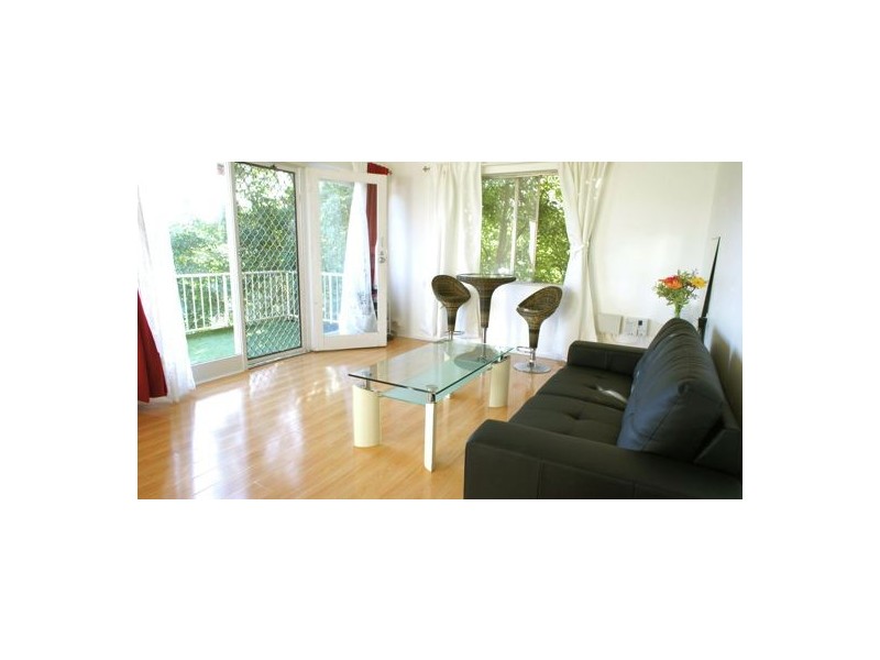 2/99 Henry Parry Drive, Gosford NSW 2250