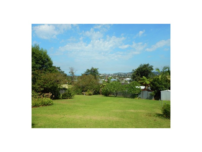 42 Dover Road, Wamberal NSW 2260