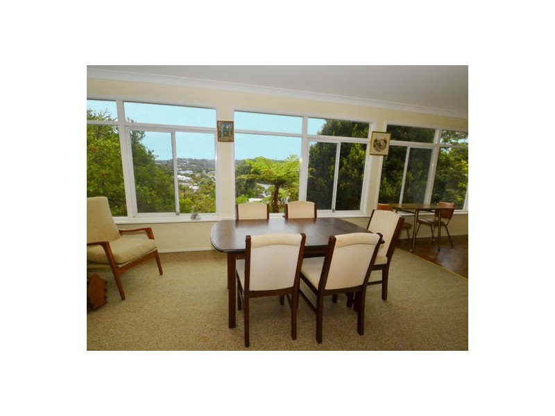 42 Dover Road, Wamberal NSW 2260