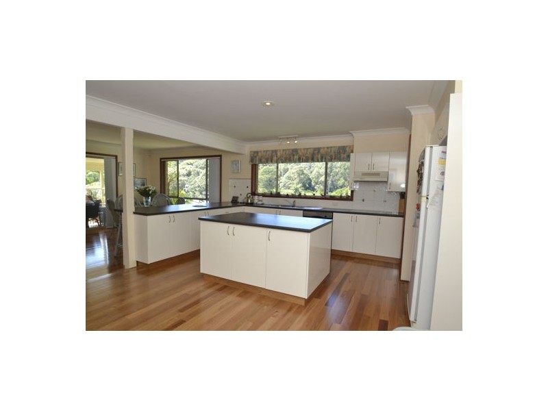 10 Scarborough Court, Terrigal NSW 2260