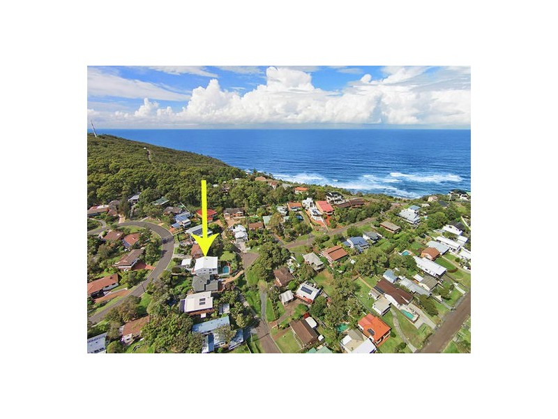 17 Yakaloo Crescent, Forresters Beach NSW 2260