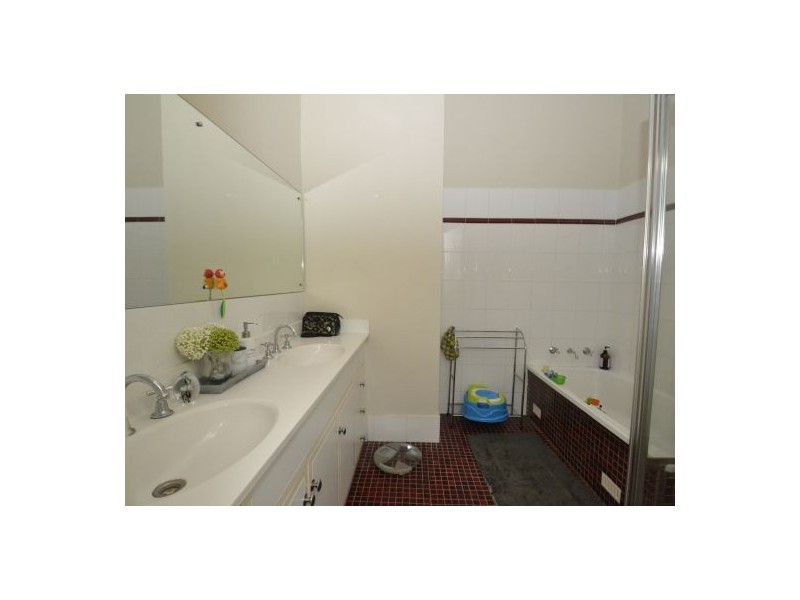 60 Anniversary Ave, Terrigal NSW 2260