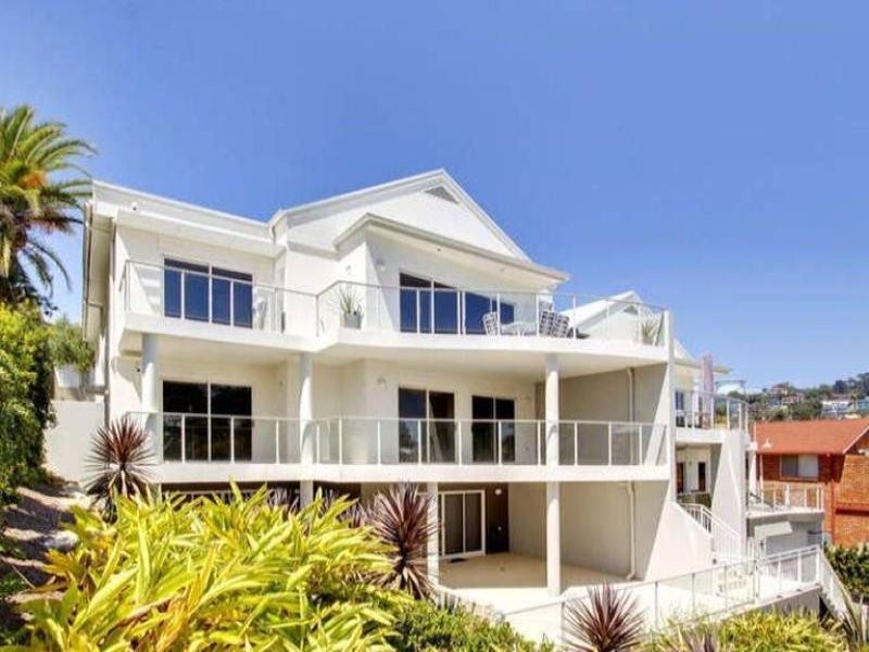 4/20 Maroomba Rd, Terrigal NSW 2260