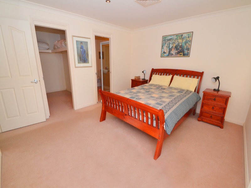 2/14 Barrington Rd, Terrigal NSW 2260