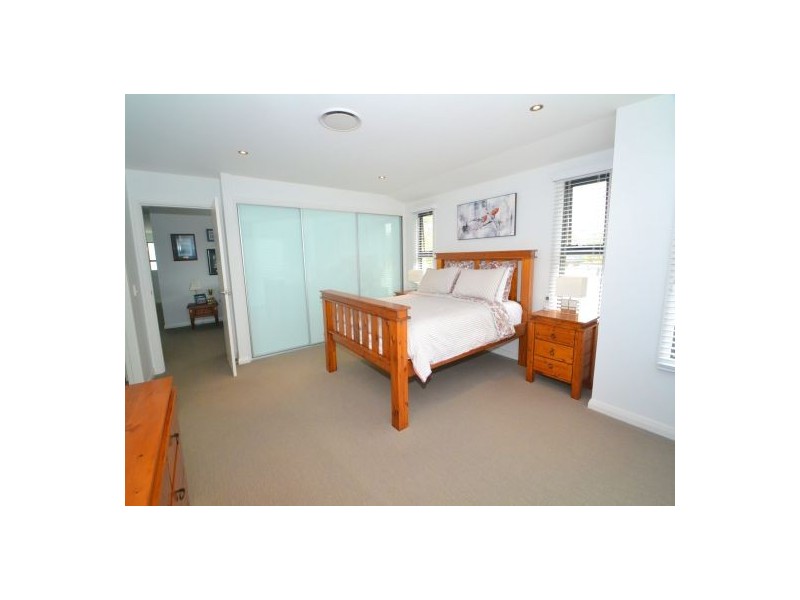 10a Chantell Ave, Terrigal NSW 2260