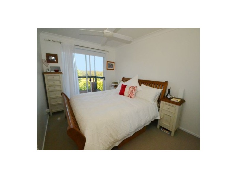 2/108 Hastings Road, Terrigal NSW 2260