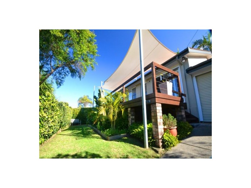 2/108 Hastings Road, Terrigal NSW 2260
