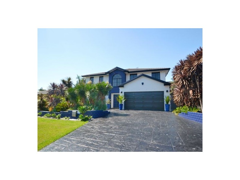 17 Renown Street, Wamberal NSW 2260