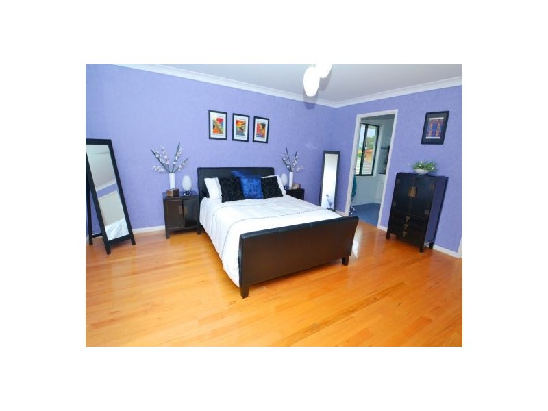 17 Renown Street, Wamberal NSW 2260