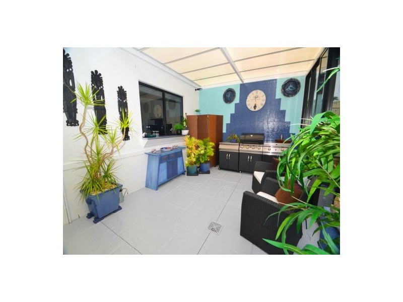 17 Renown Street, Wamberal NSW 2260