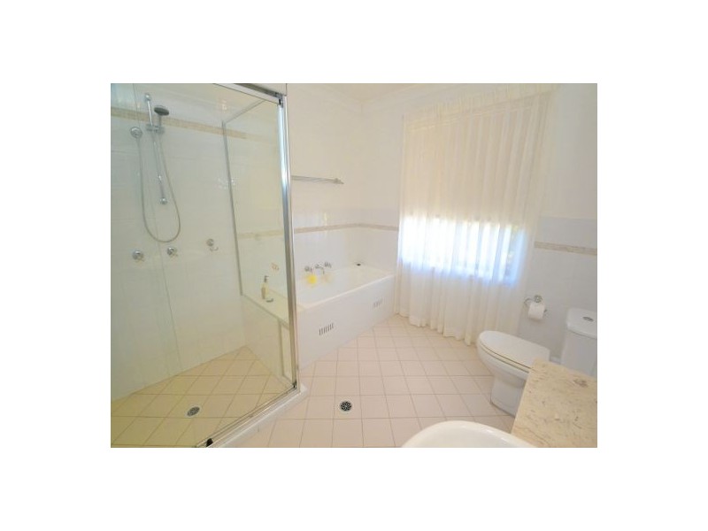 24 Kensington Place, Mardi NSW 2259