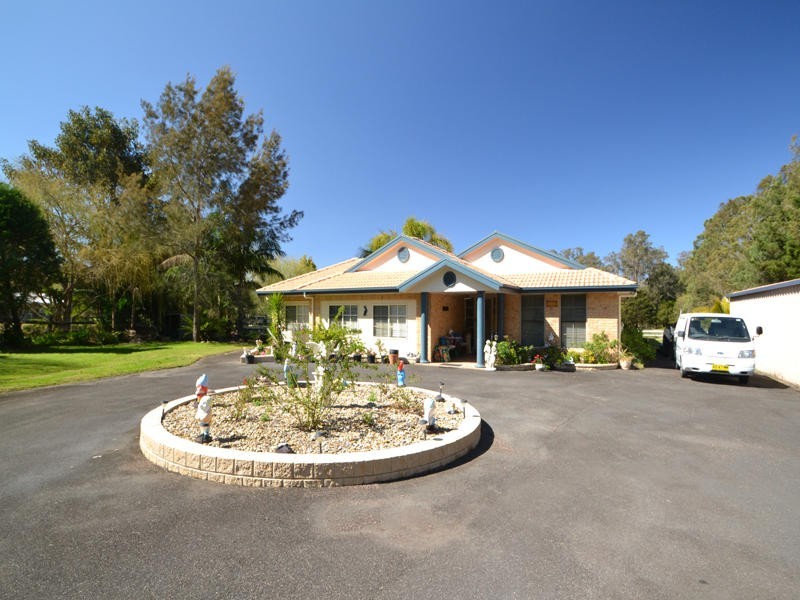 466 Tumbi Rd, Wamberal NSW 2260