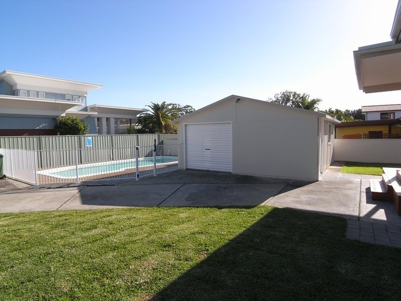10 Bellbird Ave, Terrigal NSW 2260