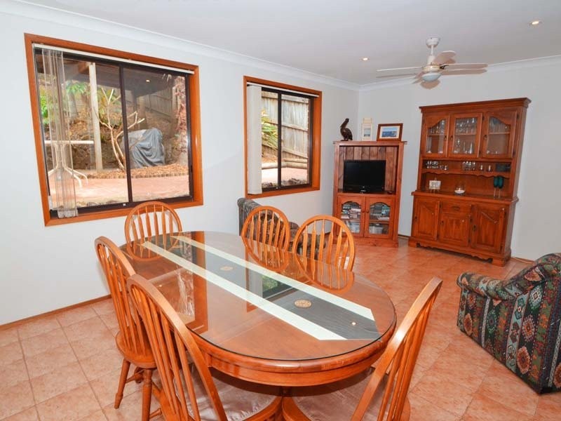 109 Lake Shore Dr, North Avoca NSW 2260