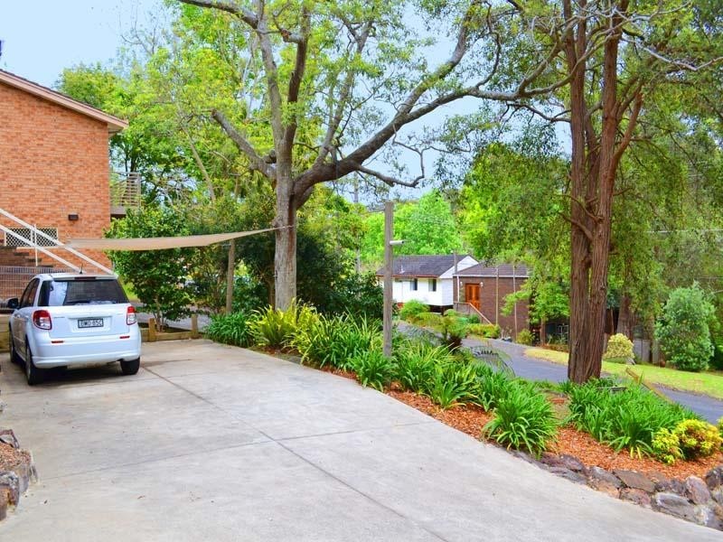 109 Lake Shore Dr, North Avoca NSW 2260