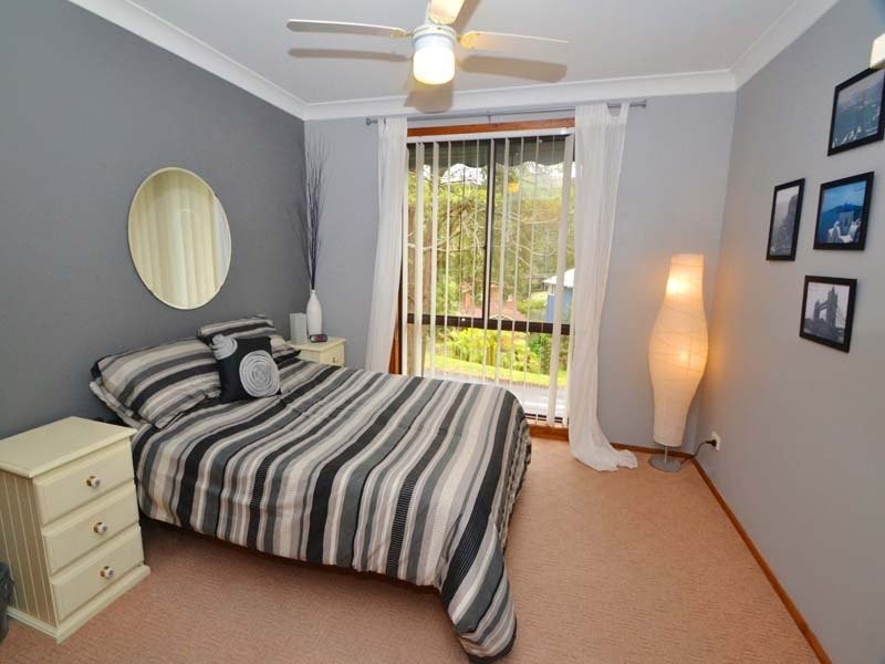 109 Lake Shore Dr, North Avoca NSW 2260