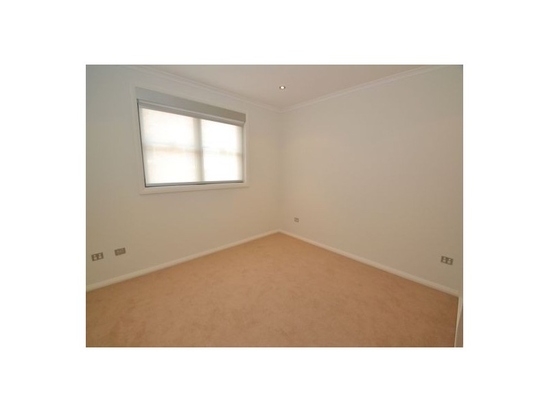 2/36 Boomerang Rd, Terrigal NSW 2260