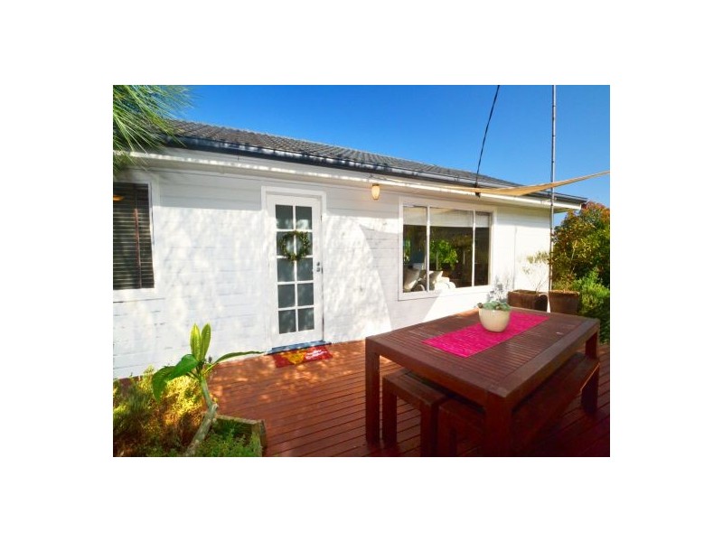 2 Coreen Drive, Wamberal NSW 2260